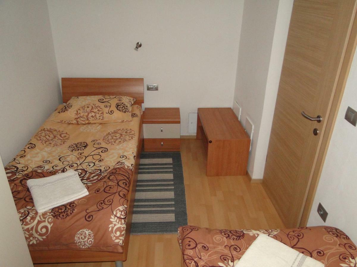 Apartma Jezero Most Na Soci Bagian luar foto